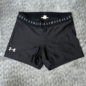 Under Armour black spandex shorts size S